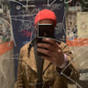 Meet your Posher, Chris